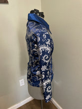 Load image into Gallery viewer, S Blue And Silver Show Shirt