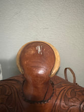 Load image into Gallery viewer, 15” Hereford TexTan Western Saddle