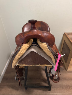 15” Dakota Barrel Saddle