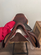 Load image into Gallery viewer, 17.5” CWD AP English Saddle 2014