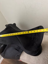 Load image into Gallery viewer, 17” Custom Monoflap Dressage Saddle