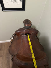 Load image into Gallery viewer, 13” Porter Western Saddle