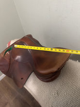 Load image into Gallery viewer, 17” Custom Jump Saddle