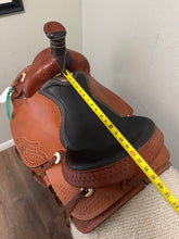 Load image into Gallery viewer, 16” Dakota Roper Western Saddle