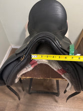 Load image into Gallery viewer, 16.5” JRD Concord Dressage Saddle