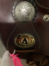 Load image into Gallery viewer, 15” American Saddlery Round Skirt Western Saddle