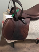 Load image into Gallery viewer, 16.5” Ovation Adjustable AP Saddle