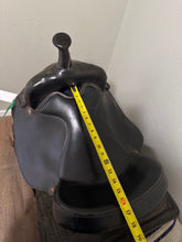 Load image into Gallery viewer, 16.5” Big Horn Hybrid Western Saddle