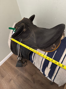 16” Queensland Outrider Australian Saddle