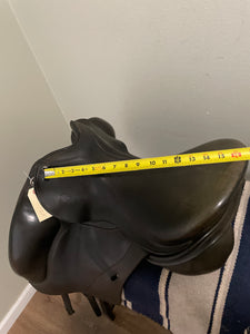 17” DK Air Flock Monoflap Dressage Saddle
