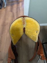 Load image into Gallery viewer, 14” Blueridge Barrel Saddle