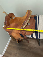 Load image into Gallery viewer, 14” Sharon Camarillo Court&#39;s Western Saddle