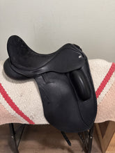Load image into Gallery viewer, 17” Custom Monoflap Dressage Saddle
