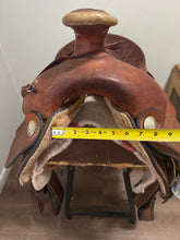 Load image into Gallery viewer, 15” Tex Tan Herford Western Saddle
