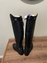 Load image into Gallery viewer, 6 Black Tough Rider Wellesley Tall Boots XX