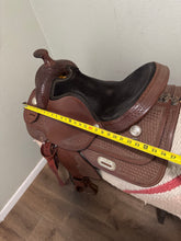 Load image into Gallery viewer, 16” Dakota Reiner Western Saddle