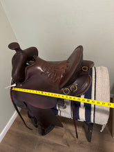 Load image into Gallery viewer, 15” Tucker High Plains Western Saddle