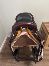 Load image into Gallery viewer, 17” Circle Y Park and Trail Endurance Saddle