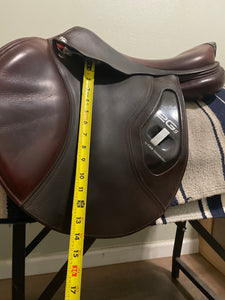 17.5” CWD 2Gs Jump Saddle