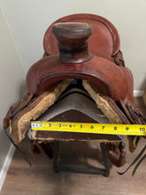 Load image into Gallery viewer, 15.5” Tom Thomason Rope Saddle