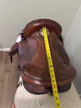 Load image into Gallery viewer, 15” Sharon Saares Endurance Saddle