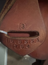 Load image into Gallery viewer, 15.5” Sharon Saares Endurance Saddle