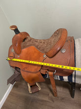 Load image into Gallery viewer, 16” Saddle King Ranch Western Saddle