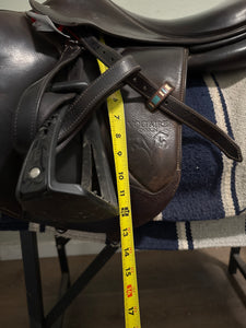 17” Voltaire Stuttgart Jump Saddle