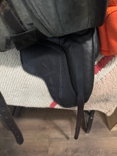 Load image into Gallery viewer, 17.5” JRD Custom Dressage Saddle