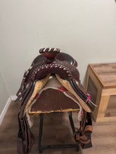 Load image into Gallery viewer, 15” Victor Quality Western Saddle