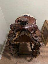 Load image into Gallery viewer, 13” Porter Western Saddle