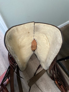 15” Dakota Saddlery Western Saddle