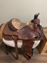 Load image into Gallery viewer, 15.5 Billy Cook Western Rope Saddle