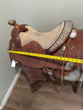 Load image into Gallery viewer, 16” Circle Y Equitation Saddle