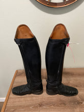 Load image into Gallery viewer, 8.5 Black De Niro Tall Boots
