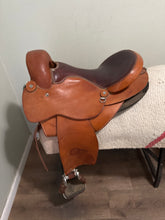Load image into Gallery viewer, 16” Adjustable Endurance Saddle