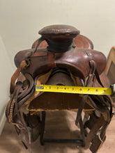 Load image into Gallery viewer, 13” Porter Western Saddle