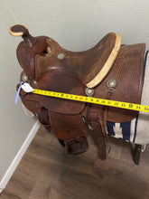 Load image into Gallery viewer, 14.5” Art Hugenburger Western Saddle