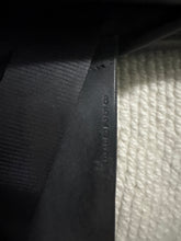 Load image into Gallery viewer, 17” Riveria Domina Dressage Saddle