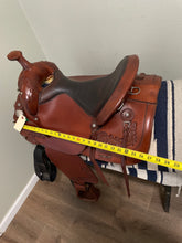 Load image into Gallery viewer, 16” Hereford Tex Tan Flex Western Saddle