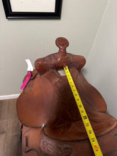 Load image into Gallery viewer, 15” Hereford Textan Western Saddle