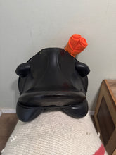 Load image into Gallery viewer, 17.5” JRD Custom Dressage Saddle