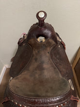 Load image into Gallery viewer, 15” Crates Arab Tree Western Saddle