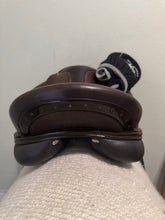 Load image into Gallery viewer, 18.5” Adam Ellis Dressage Saddle