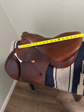 Load image into Gallery viewer, 17.5 Antares 2005 English Saddle