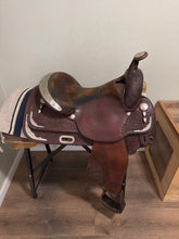 Load image into Gallery viewer, 15.5” Circle Y Equitation Saddle