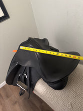 Load image into Gallery viewer, 17” Revere Dressage Saddle