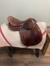 Load image into Gallery viewer, 17” Custom Jump Saddle