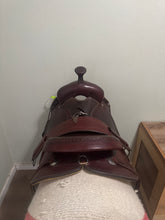 Load image into Gallery viewer, 17” Cashel Trail Saddle
