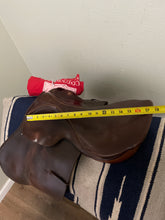 Load image into Gallery viewer, 17.5” Courbette Jump Saddle